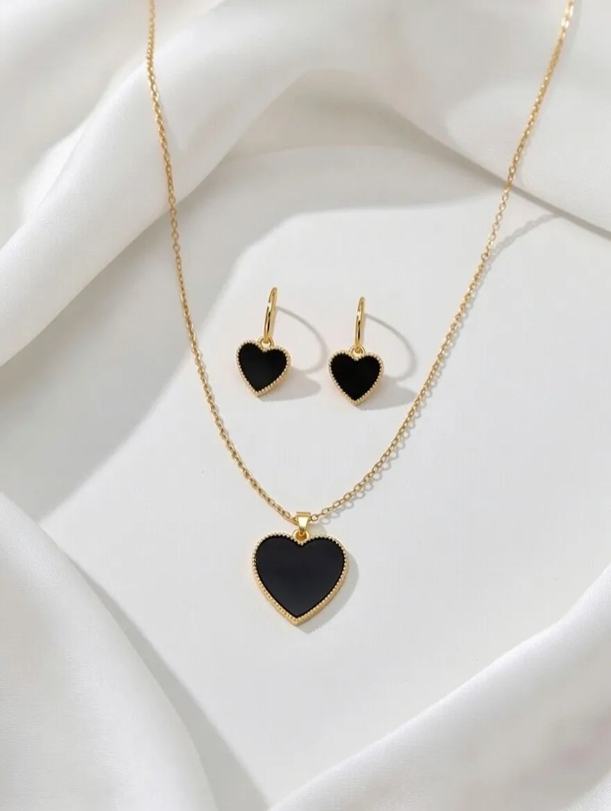 Aureva black heart necklace and earrings set for women Pakistan - Gold plated heart jewelry for teenagers