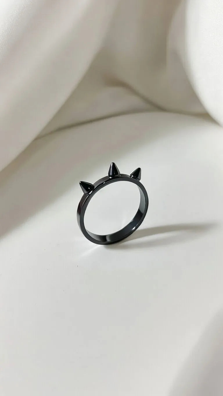 Triple spike silver ring for men punk style - Black minimalist rings for men Pakistan Lahore Karachi
