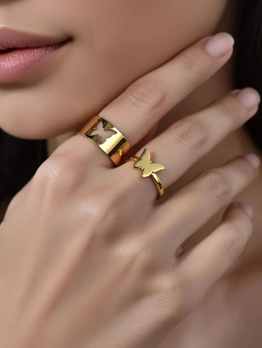 Two polished gold rings